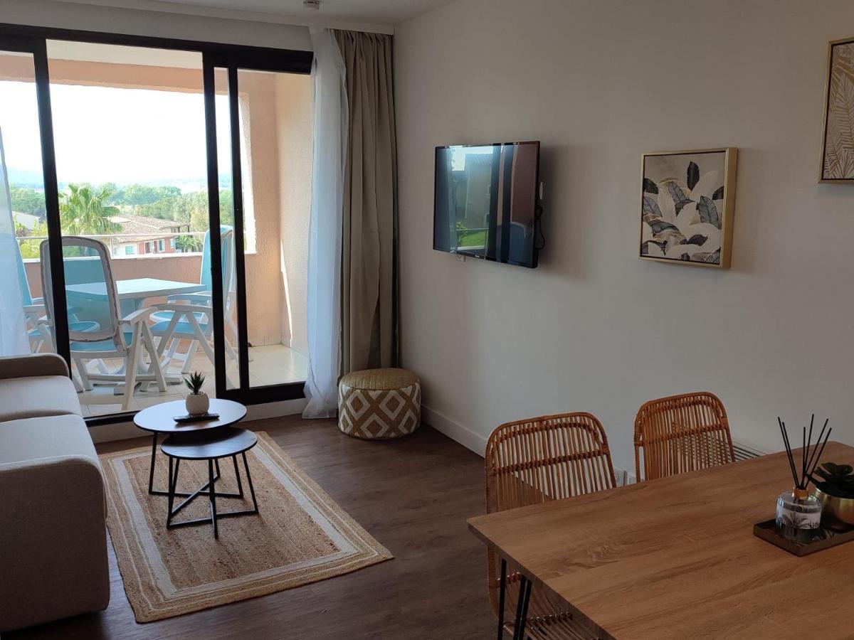 Chez Adriana Studio Proche Mer Avec Piscine Гримо Экстерьер фото