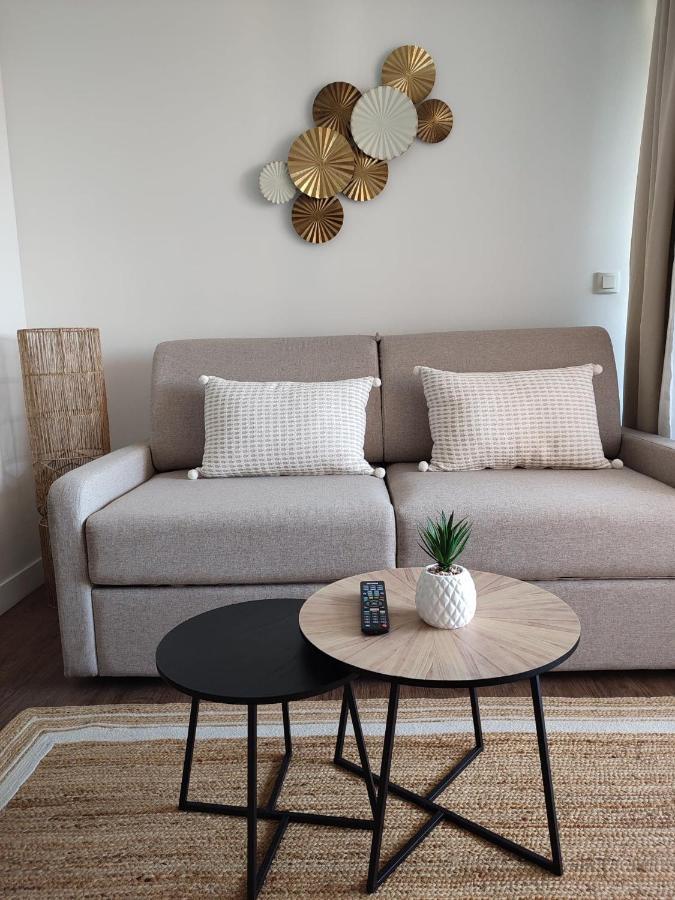 Chez Adriana Studio Proche Mer Avec Piscine Гримо Экстерьер фото